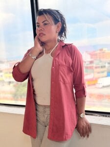 KiaraXMilf Curves for You Pic 3