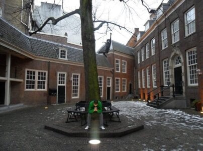 Majestik1 Public Gambar