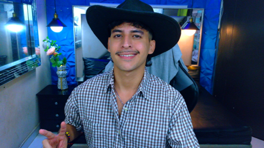 your trusted cowboy🤠🔥 de Alan_Del_Reyx  6 photos