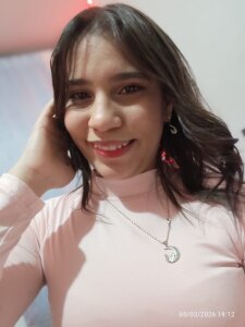 IsaSkinny Public  4. fénykép