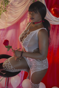 ebony_boobs020 Valentines`s Day♥♥🌹🌹  7টি ছবি