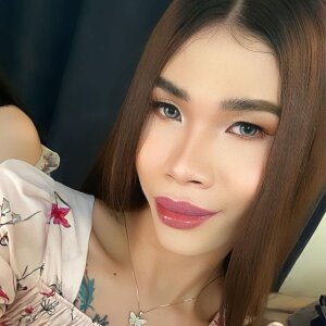 TashaTgirl EYES ON ME Pic