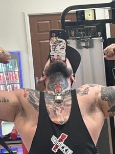 trans_man_and_his_dom Public Pic