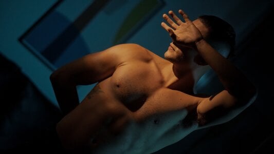 ElianFoxter Where Shadows meet, my body speas Pic 4