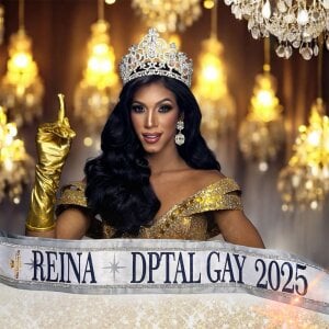 Public de REINA_ADAHARA  4 photos