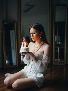 YeeVella Morning Stretch Pic