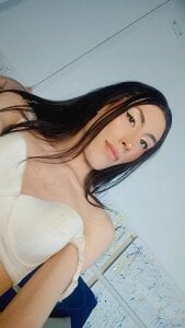 Allison_Evans_ Dangerous Sweetness 😈 Pic 3