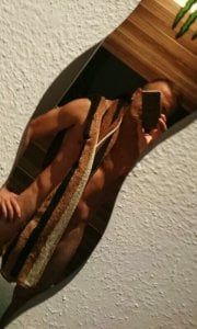 Erz84: Public ( фото)