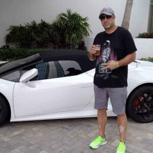 SpunMrThikDik Public  3. fénykép