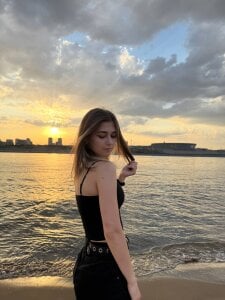 HaIinaDifabioHere I am Bild 5