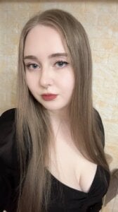 AprilHughes Public Pic 3