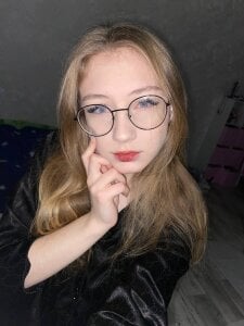 MargyDejong Public Pic