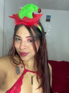 nicky_andcamil Welcome December Pic 3