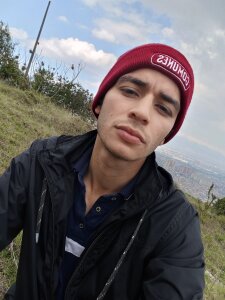 Adam_Niko Public Pic 4