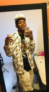 huge_boy20 Public Foto