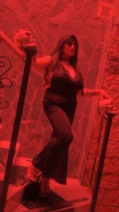 Violett_Sinclair Miss in red 🫦 Pic 5