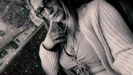 TrenaAnne Public Photo 2