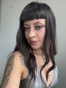 Mollyyy_ Public 사진 2