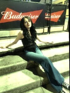 Naomimolie Public slika