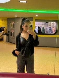 TaiHillsman Public Pic 4