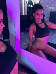 Saray-sexy1 This sexy girl 🥵😈 Pic 4