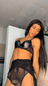 Kristen_dollts Kristen and her panda Pic 2