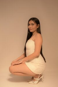 lila_lain almost innocent 🤫🤍 Pic 4