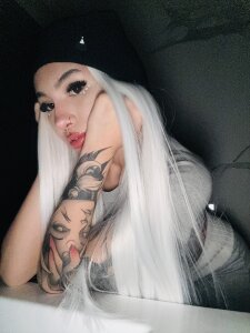 cuteezoe 🤍🤍🤍🤍 Pic 4