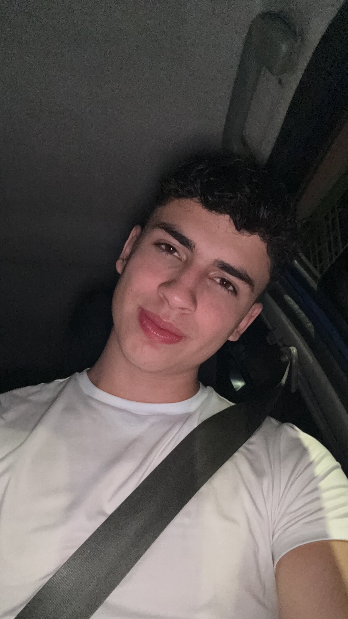 AdrianRinaldi Trending Pic 1470