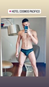 Steve-Carter Mirror Pic