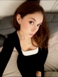 MelanieTwice Pamela Pic 4