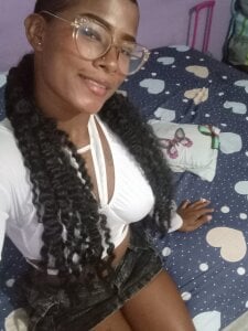 Alyssa_sutherland Public Pic 5