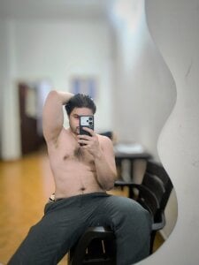 Derek_VowPublic Bild 4