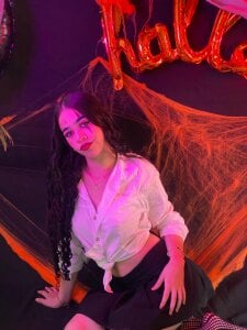 georgina_kloss sexy halloween😈🔥  2টি ছবি