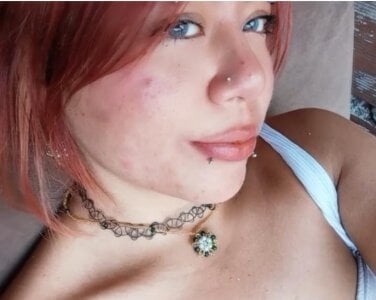 CharlotteandDio Scarllet 圖片