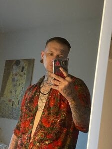 paulvelvet Just regular Pic 5