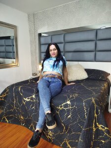 Rachell_clk Casual Pic 2