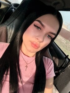 JenniferHowardd Public Pic 4