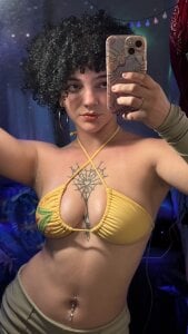 Me s2 de CamillyBlum  Imagens