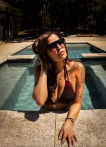 Pool de WildGabby82  2 Imagens