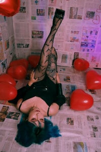 lilith_rr 𝒱𝒶𝓁𝑒𝓃𝓉𝒾𝓃𝑒 𝑀𝑜𝑜𝒹 🌹 รูป  4