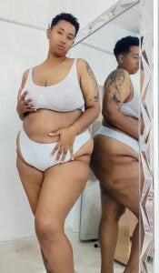 ❤️‍🔥stacy🍒 de TiffantyAndStacy  2 Imagens