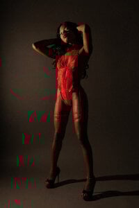 ciara_blakeのFeeling sexy ❤️の 4枚の写真