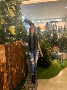 Cora_222 Christmas 2025 🎄 Pic 5