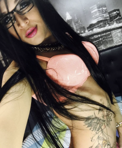 Amber_banks Public Pic 3