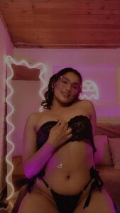 Hello de PEACHY_TAY  3 photos