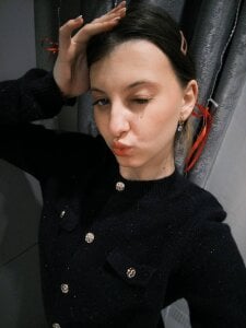 LouiseChavezjust me today 🫧图片 3