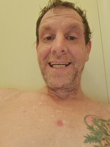 WildBee420 Public Pic 3