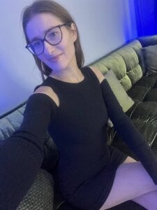 NaughtyNurseVibe Public Pic 3