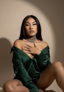 lyam_ebony_: Public ( фото)